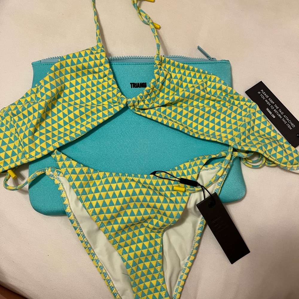 Triangl swimsuit never worn!!!